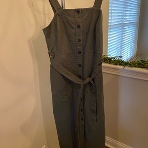 Green Universal thread jumper